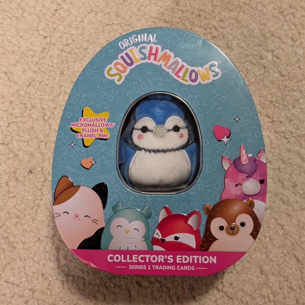 Squishmallow Collectors Tin, Babs the Bluejay